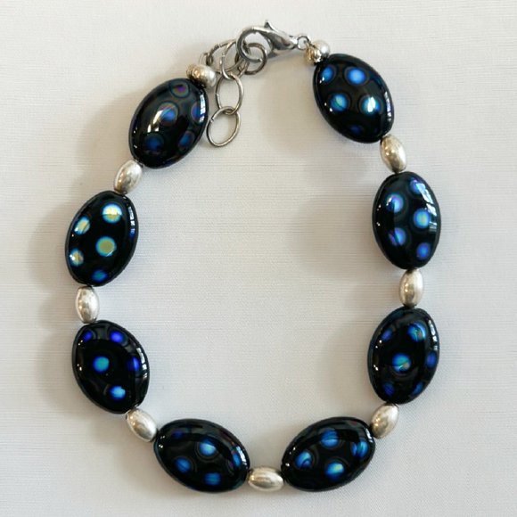 Spotted Black Czech Glass Bead Bracelet - Picture 1 of 3